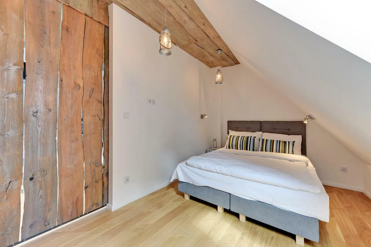 AmberSuites - Loftowy Apartament w sercu starego miasta Gdańsk